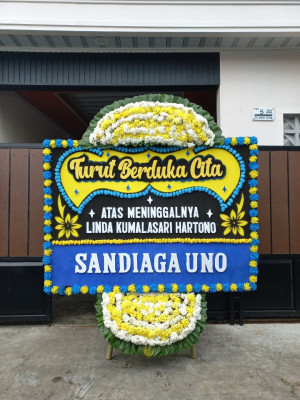 Papan Bunga Duka di Geselma